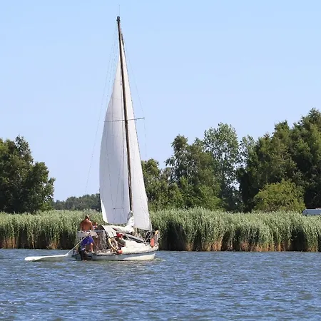 Meeresblick Residenzen Ferienwohnung 21 Mit Sauna- Und Schwimmbadnutzung Im Ahoi Sellin *